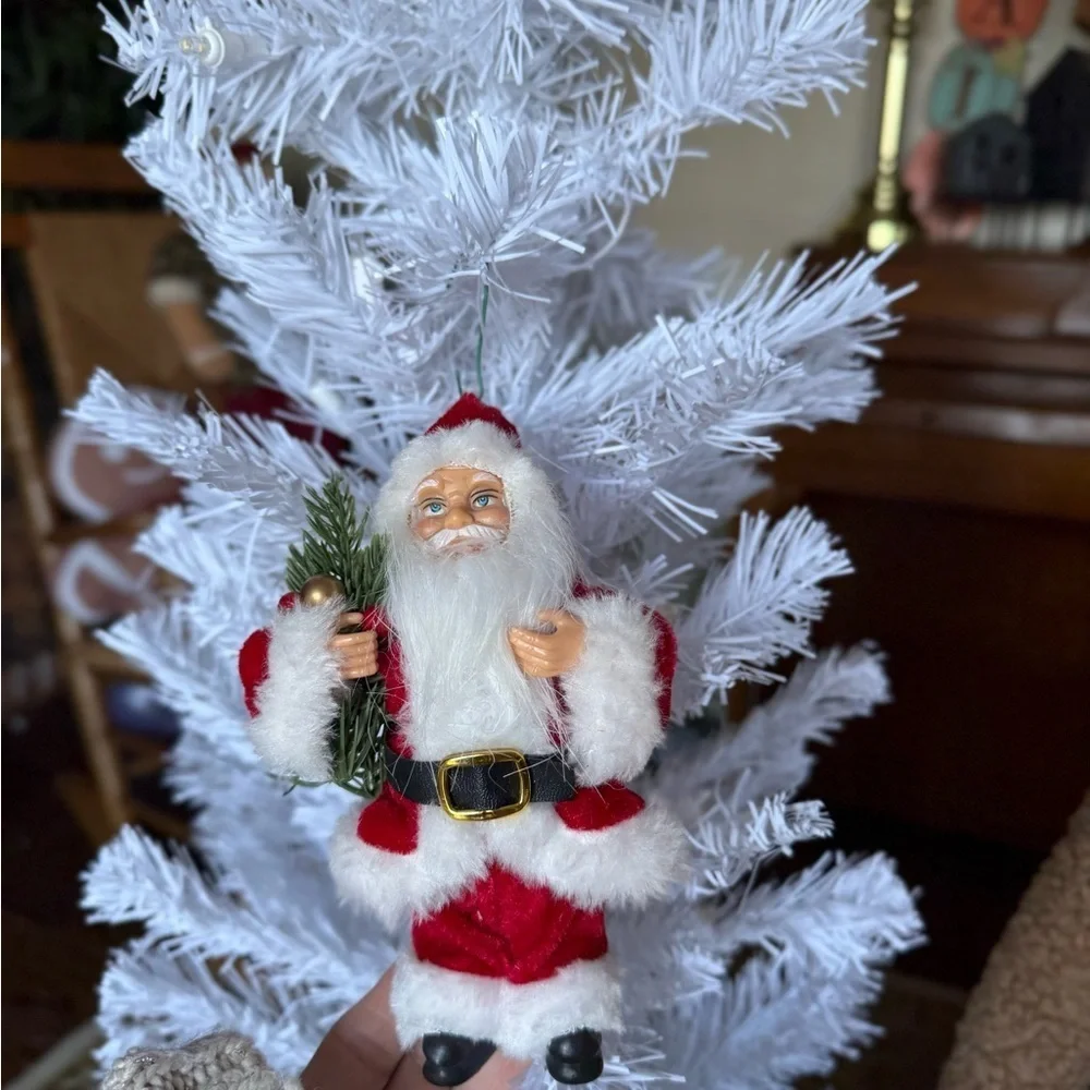Vintage 1998 Festive Santa Claus Ornament - Red and White